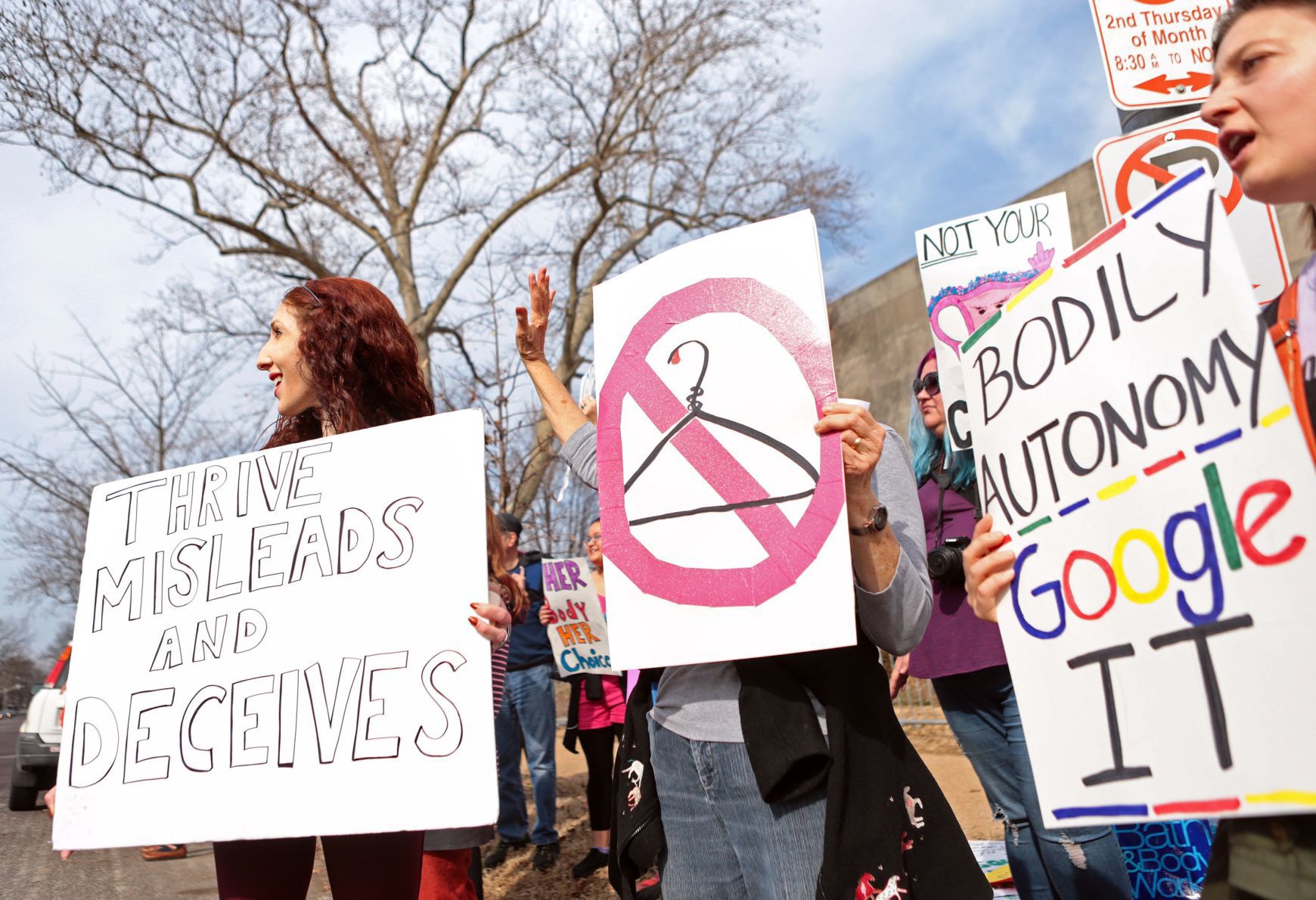 2017 - Abortion rights protest along Lindell